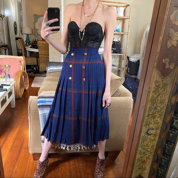 Saint Laurent Dresses & Skirts - Vintage saint Laurent pleated midi skirt